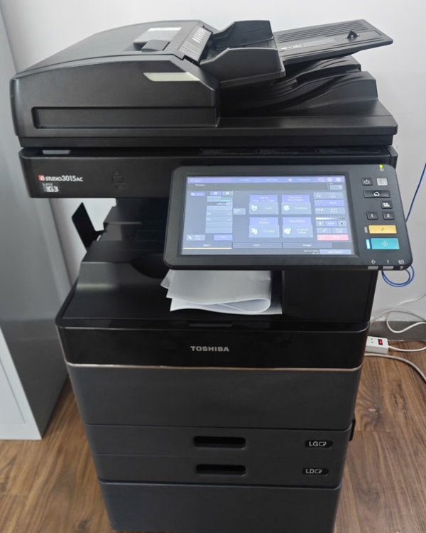 Cho thuê Máy photocopy màu không cọc